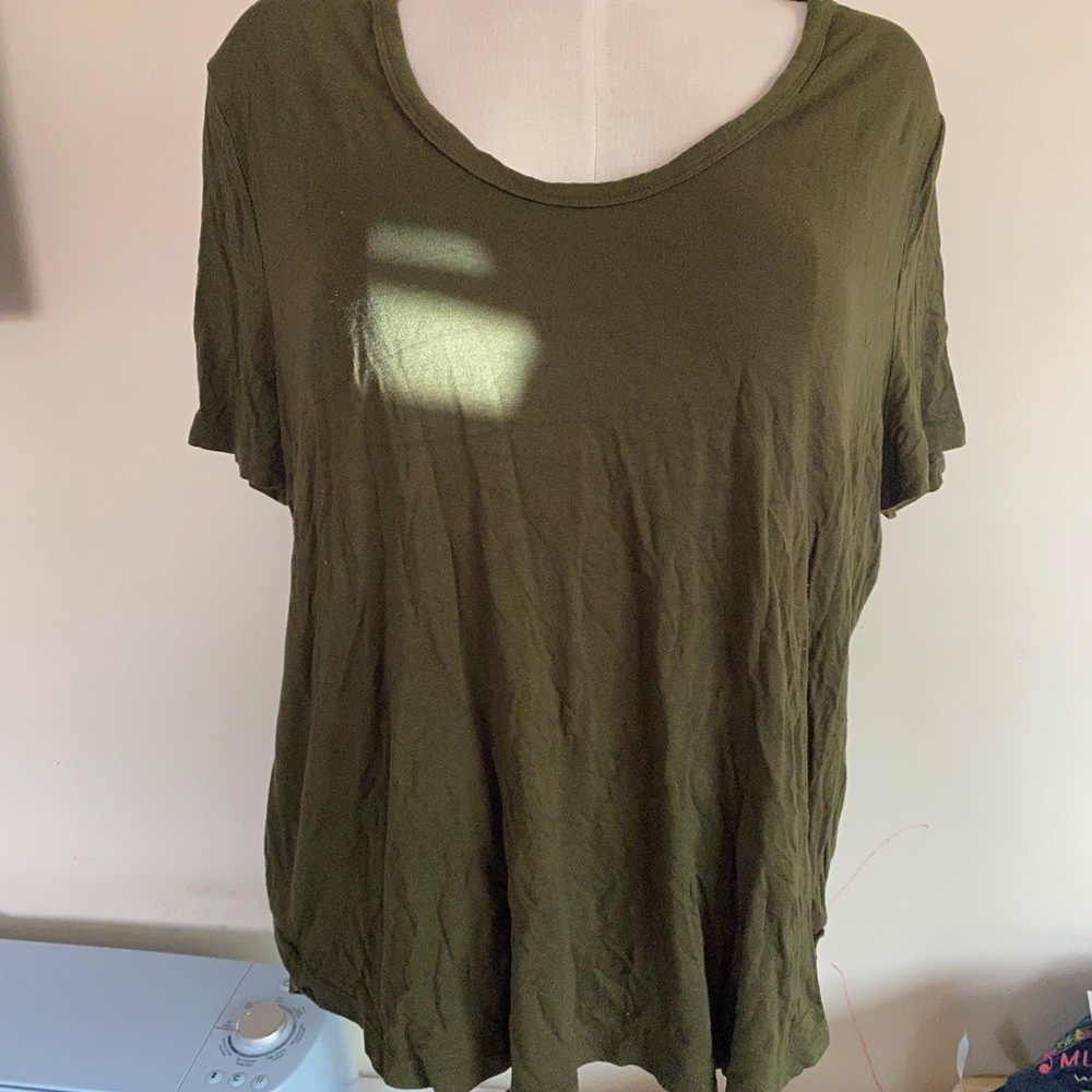 Womens T-Shirt Brand A New Day Size XXL Dark Green Color Thin Material